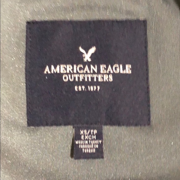NWOT crushed velvet American Eagle bomber size xs - Picture 5 of 6